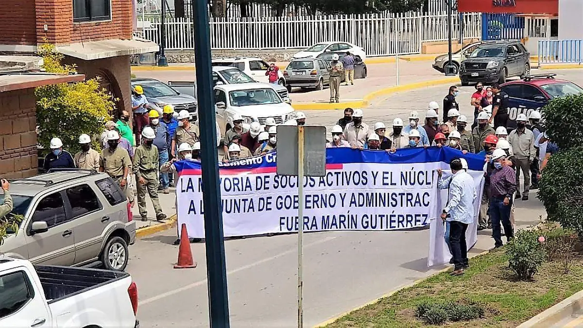 SIGUE EN CRUZ AZUL DOS